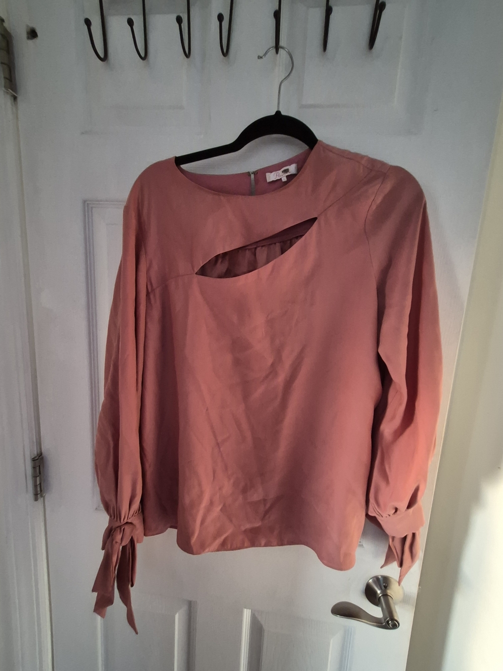 Parker Rose-Mauve Cutout Tie-Sleeve Blouse